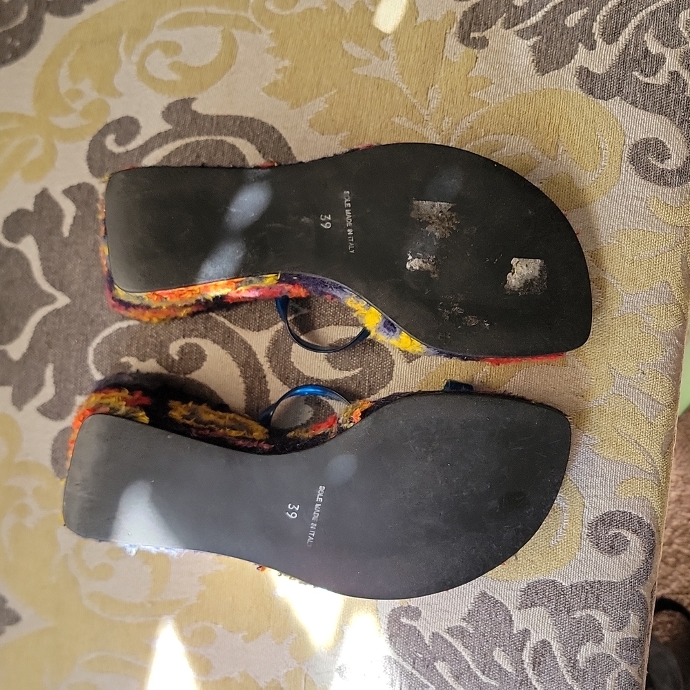 Vintage Retro with One Of A Kind reupholstered  fabric wedge heel. - Picture 4 of 7